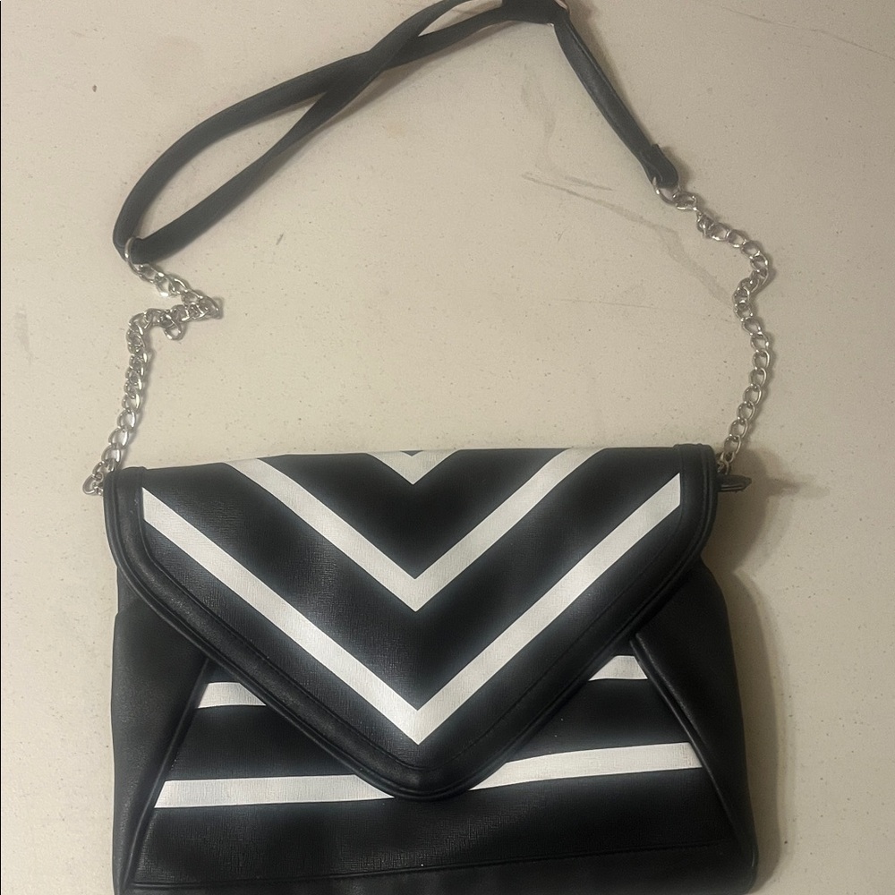 🖤🖤Black and White Catos Women's Bag🐇🐇
